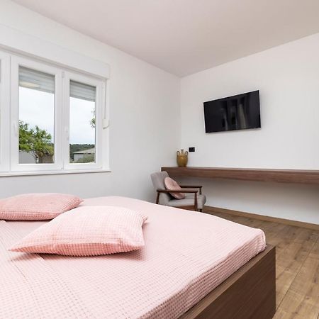 Boutique Apartment マリ・ロシニュ エクステリア 写真