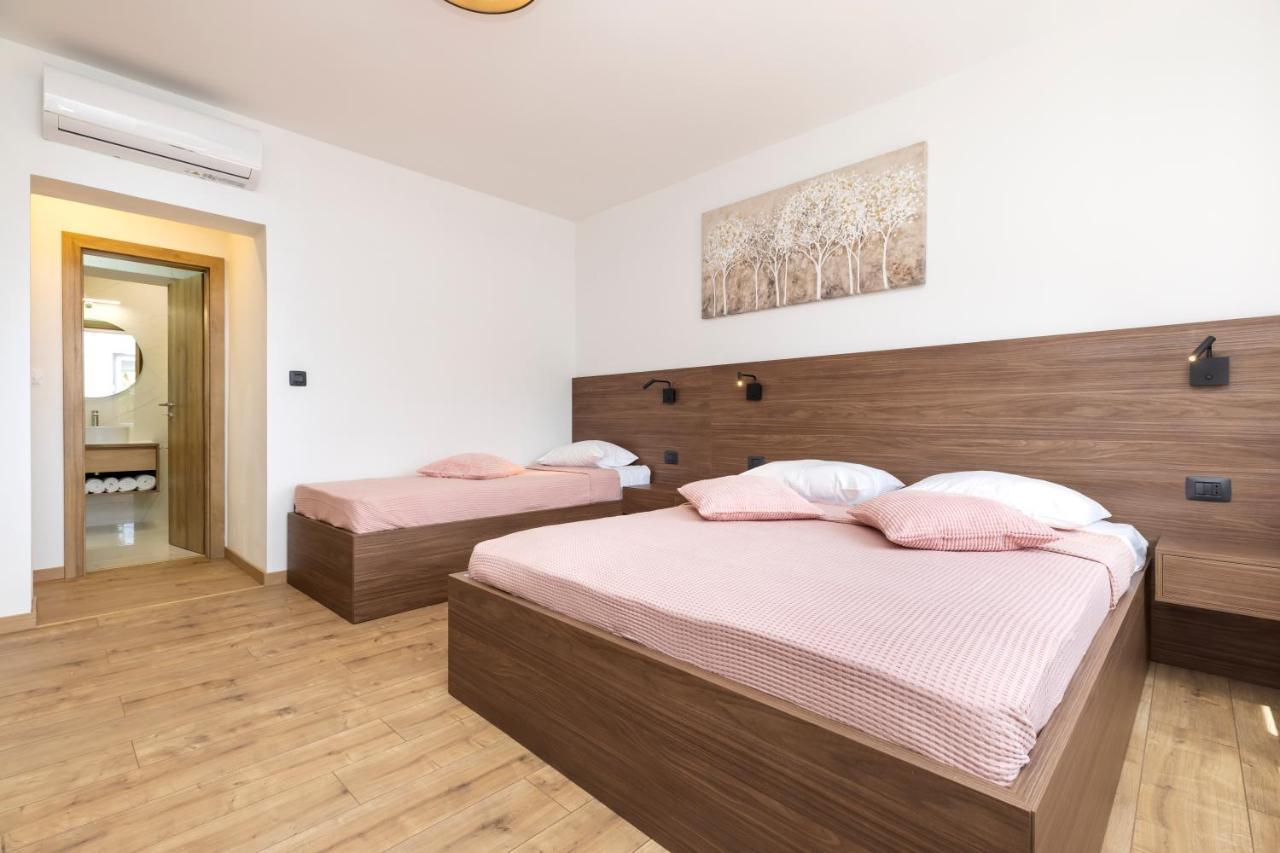Boutique Apartment マリ・ロシニュ エクステリア 写真