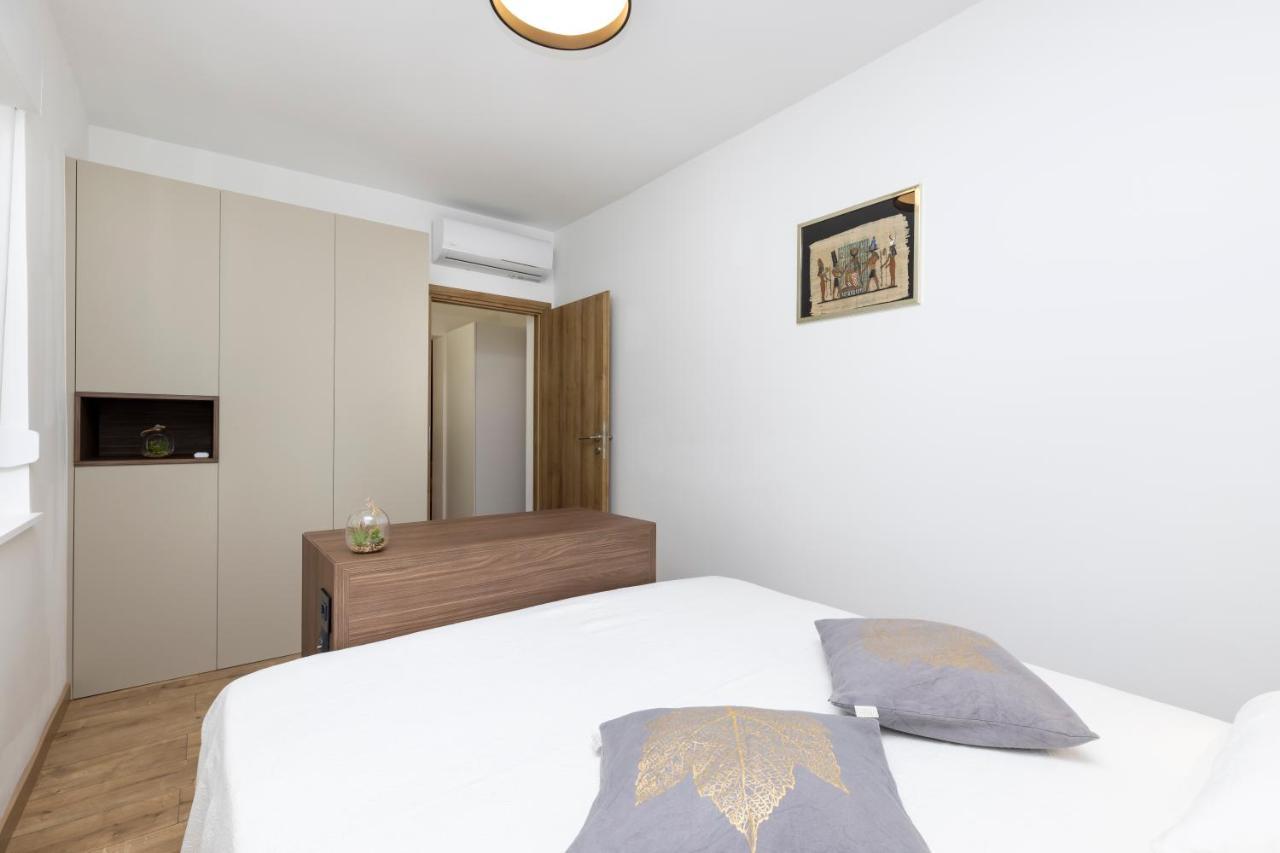 Boutique Apartment マリ・ロシニュ エクステリア 写真