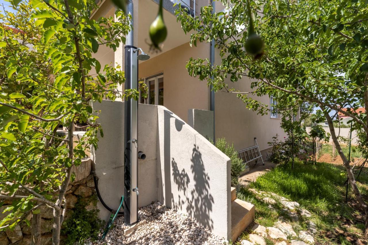 Boutique Apartment マリ・ロシニュ エクステリア 写真