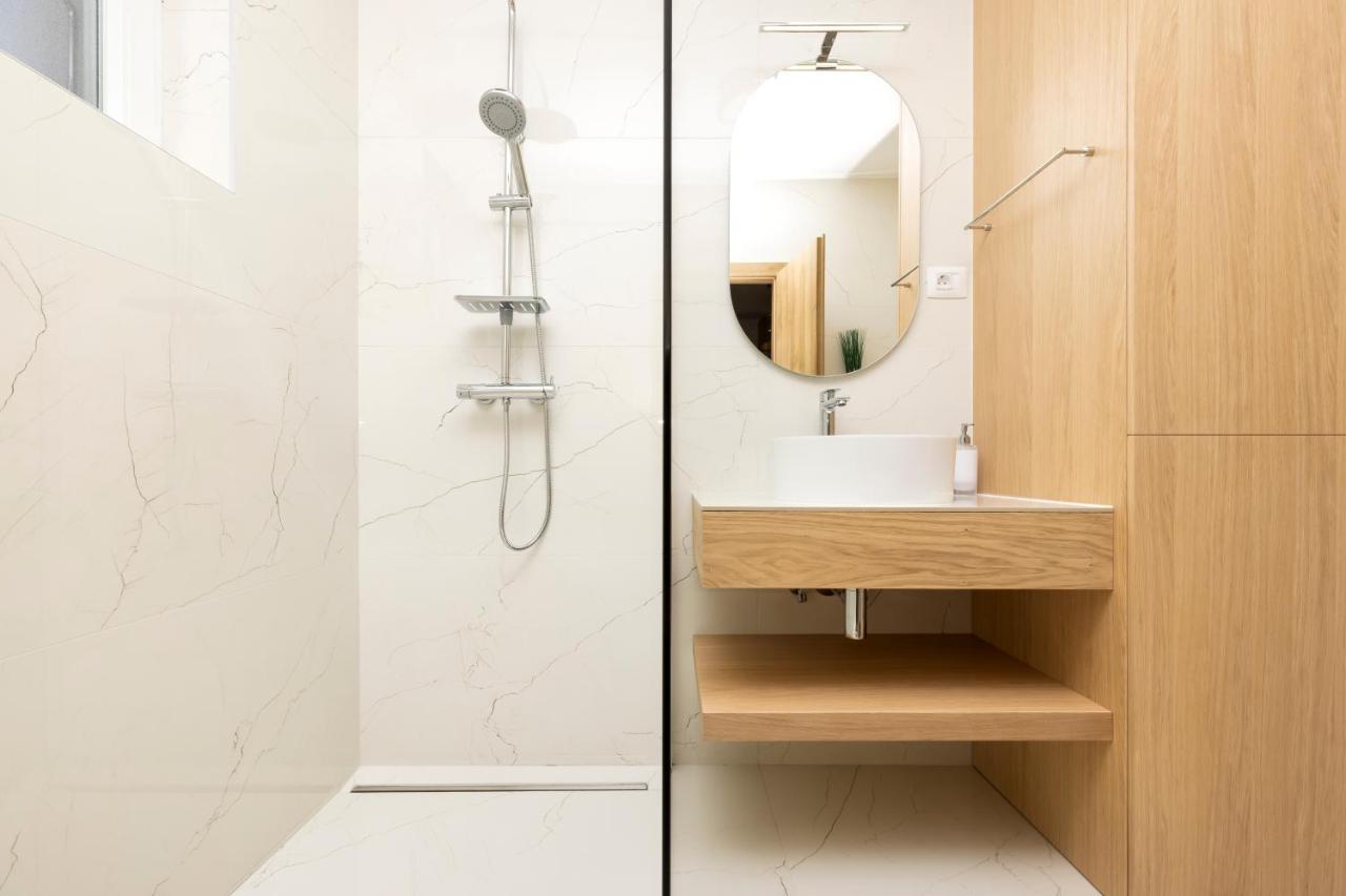 Boutique Apartment マリ・ロシニュ エクステリア 写真