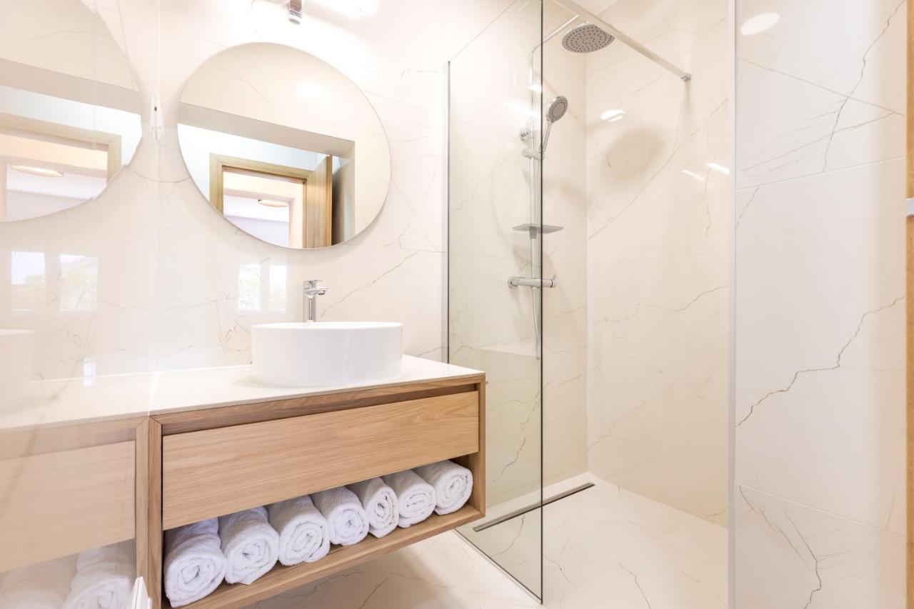 Boutique Apartment マリ・ロシニュ エクステリア 写真
